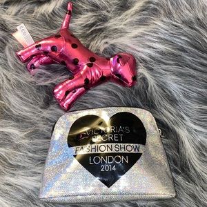 Victoria’s Secret Fashion Show Makeup Bag & Dog